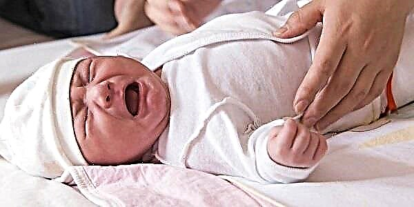 Constipação em bebês durante a amamentação - o que fazer