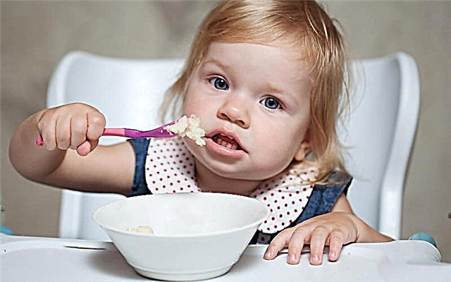 Hoe een baby te voeden na 8 maanden