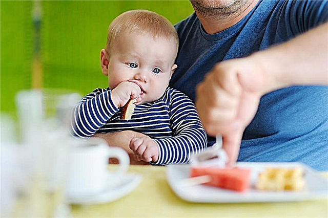 Kui palju peaks laps 6 kuu pärast sööma
