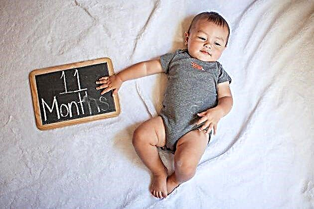 Hur mycket ska ett barn väga vid 11 månader