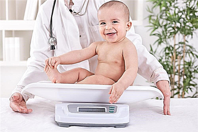 ทารกควรมีน้ำหนักเท่าไหร่ใน 10 เดือน