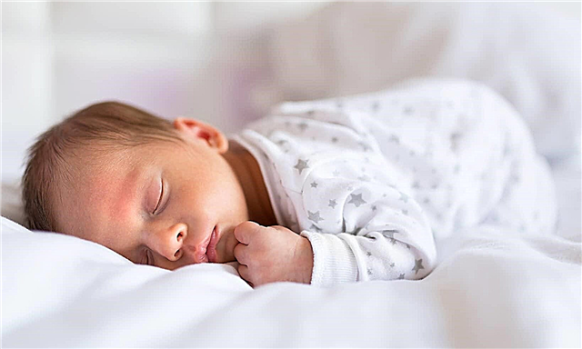 Kan en nyfödd sova på magen