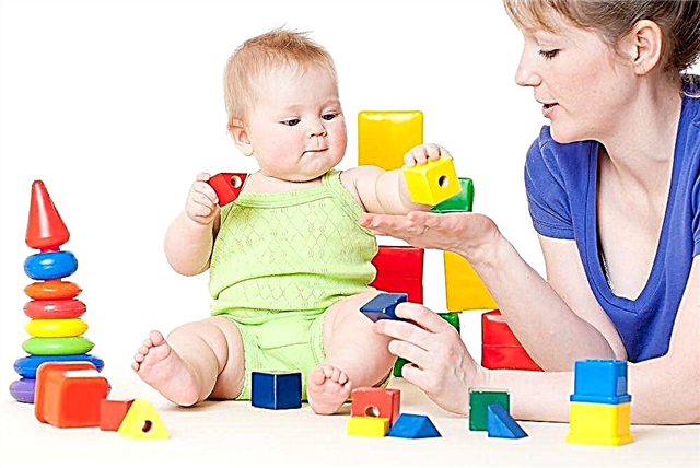 Leksaker för 8 månader gammal baby