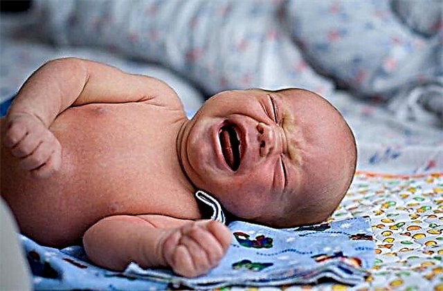 อาการจุกเสียดเริ่มในทารกแรกเกิดเมื่อใด