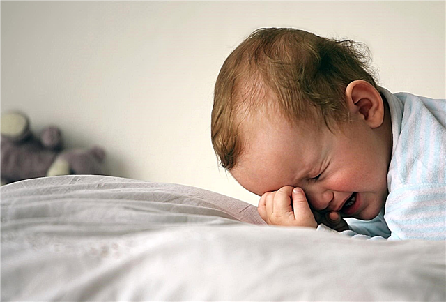 Дете не спава током дана - разлози за лош сан годишње