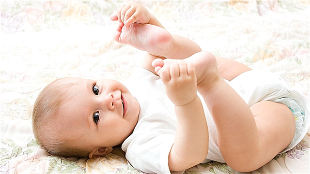 Narančasti izmet kod beba - što znači svijetla boja kaka?