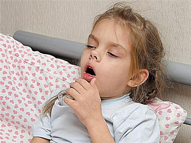 赤ちゃんが咳をしたときに何をすべきか-赤ちゃんを助ける方法