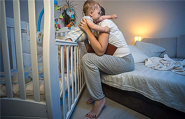 Hvorfor vågner en baby ofte om natten