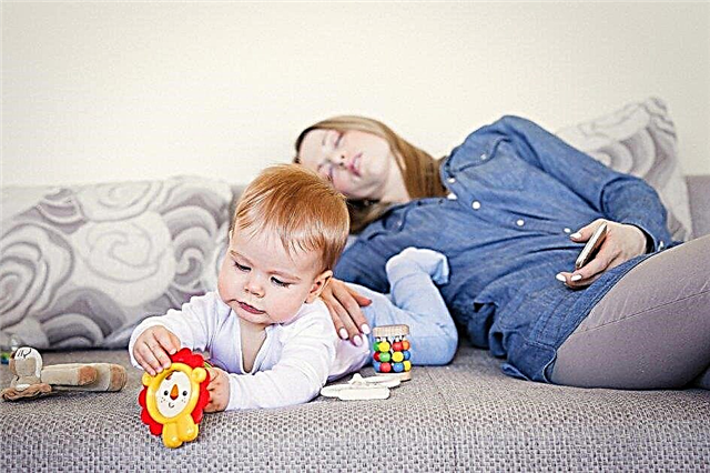 Nasveti psihologov, kako pustiti otroka z možem in si resnično oddahniti od gospodinjskih opravil