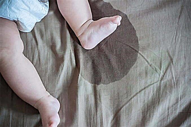 Varför kissa ett nyfött barn ofta - en norm eller en patologi