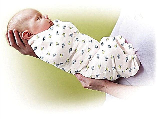 To swaddle or not: the pros and cons