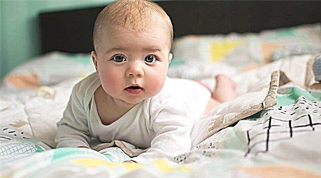 Kdaj se otrok začne držati za glavo? 5 vaj za krepitev vratnih mišic pri novorojenčkih