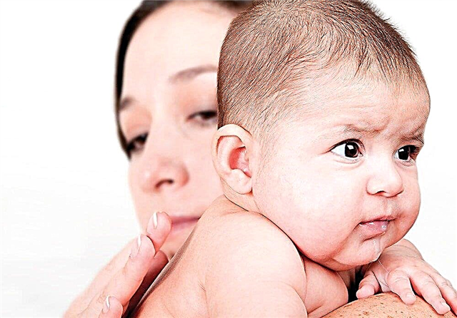 शिशुओं में थूकना: यह बताना कि सामान्य क्या है और क्या नहीं। एक बाल रोग विशेषज्ञ से सिफारिशें