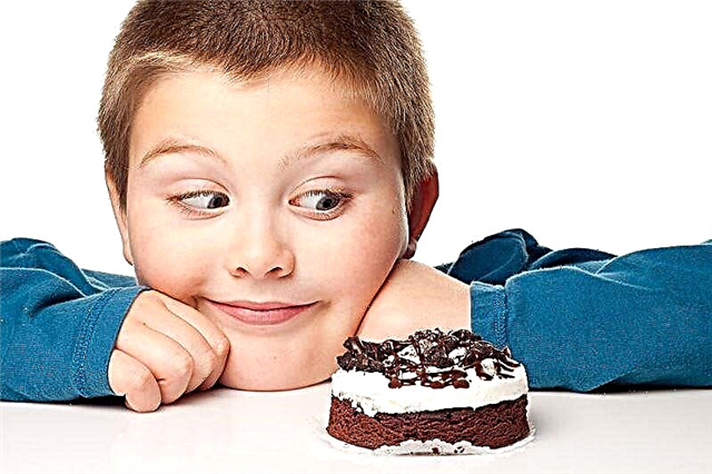 Vai bērni var ēst saldumus un kā pareizi sākt dot šokolādi?