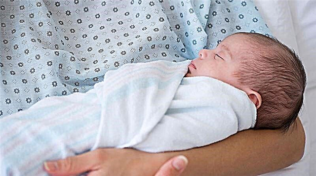 7 cara untuk mengajar bayi anda tidur tanpa lampin
