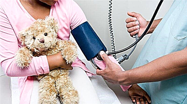 Ahli kardiologi kanak-kanak mengenai hipertensi arteri pada kanak-kanak dan remaja