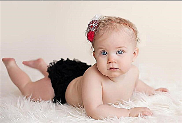7 aylık bebek: bebeğinizin hangi becerileri var?