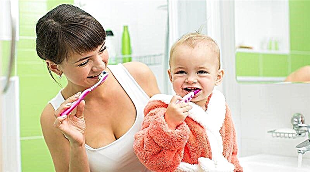 Borba s 5 glavnih uzroka neugodnog zadaha u bebi