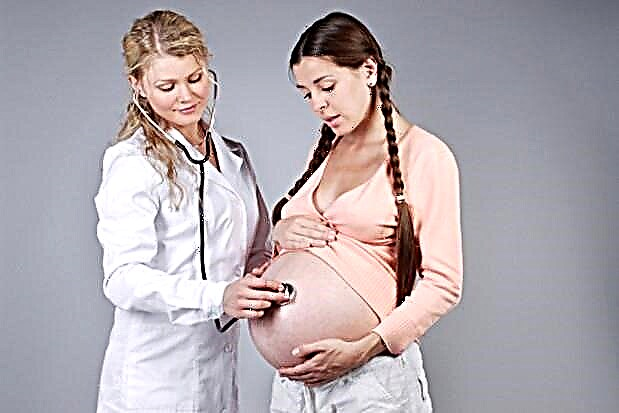 Dziecko w ciąży poporodowej