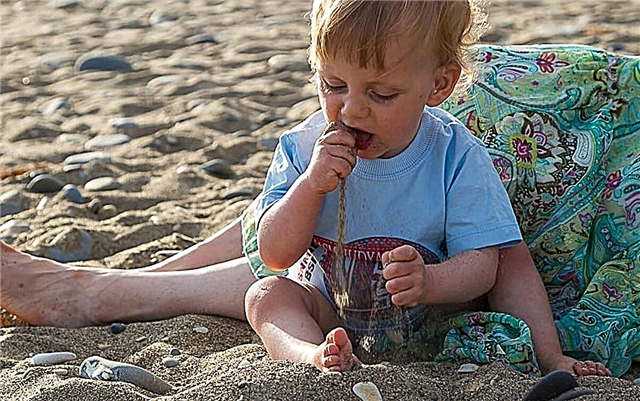 لماذا يأكل الطفل ما لا يقبل؟