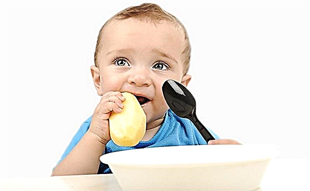 Waarom eet het kind rauwe aardappelen? Voordeel en nadeel