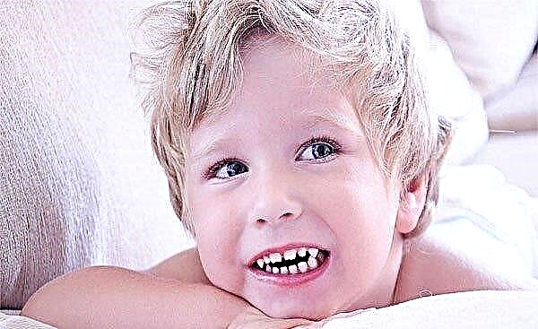صريف الأسنان: الطفل يطحن أسنانه