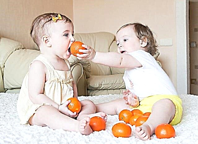At what age can a child be given tangerines?