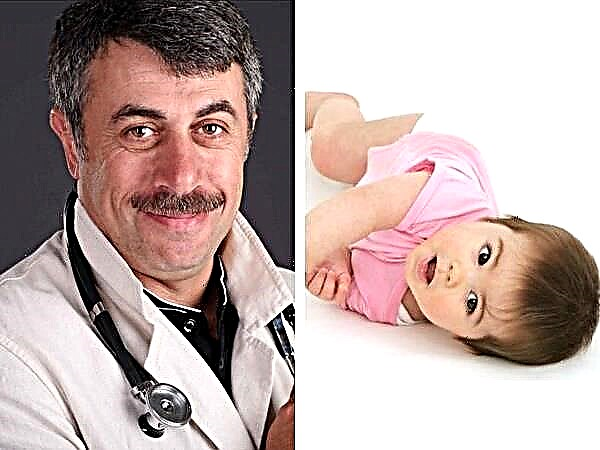Doktor Komarovský, jak naučit dítě převrátit se zezadu na břicho