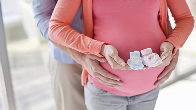 Schwangerschaft mit Zwillingen in der Dynamik pro Woche
