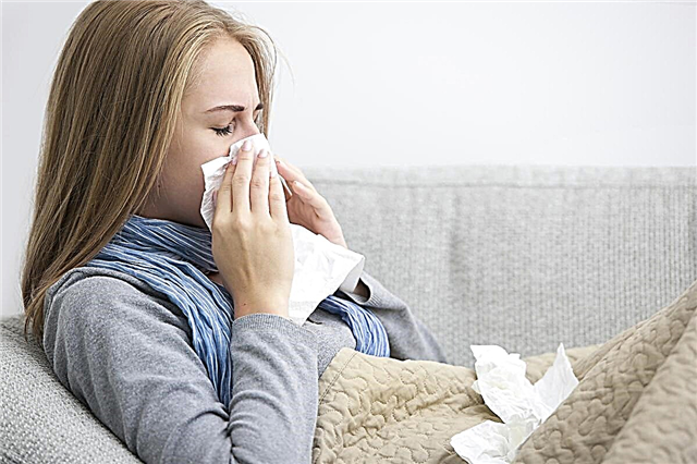 What to do with a cold, runny nose or cough during the first trimester of pregnancy?
