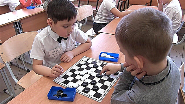 체커 : 초급 어린이를위한 게임 규칙 및 성인을위한 교육 팁