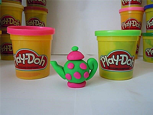 ما الذي يجب أن يُكفَف عنه من Play-Doh؟