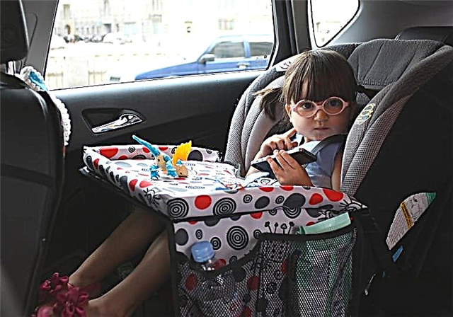 Bērnu galda izvēle automašīnas sēdeklim