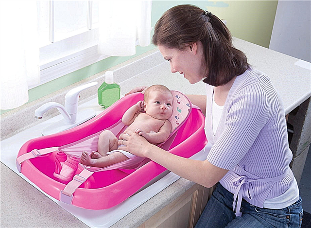 Scegliere un'amaca per fare il bagno ai neonati