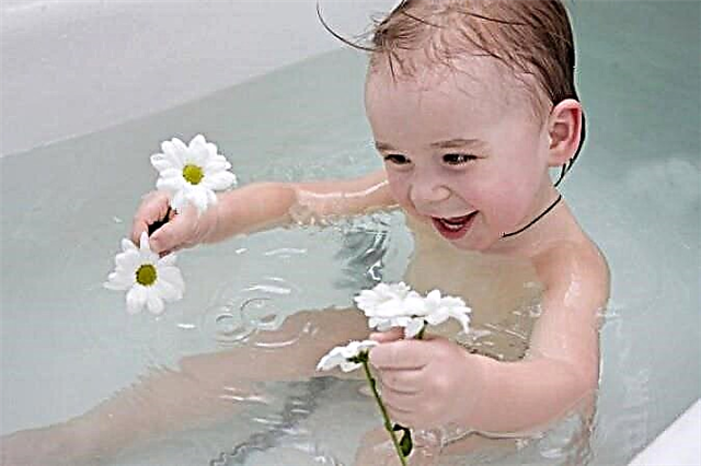 Soothing baths for children