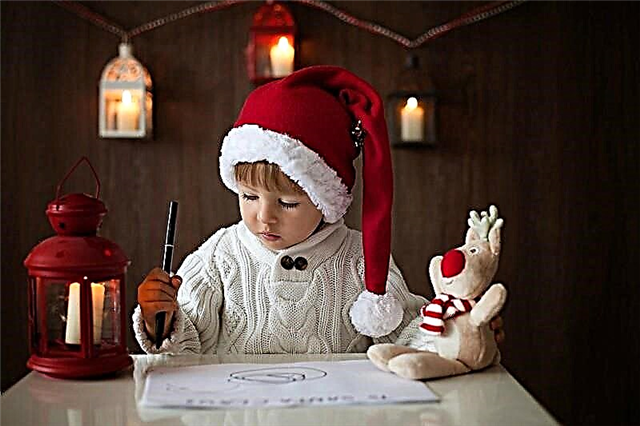 Wie schreibe ich einen Brief an den Weihnachtsmann in Veliky Ustyug?