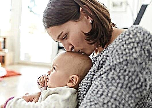 Hjelp til enslige mødre i 2018: fordeler og fordeler, tilskudd og kompensasjoner