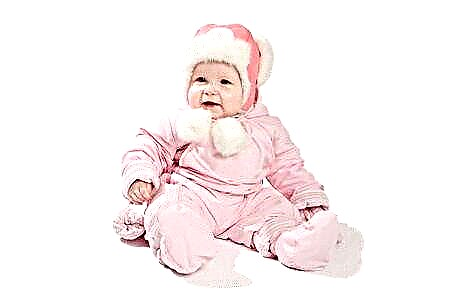 Dress up the baby for a winter walk - choose a winter overalls