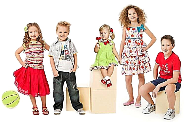 Come acquistare vestiti per bambini attraverso i negozi online