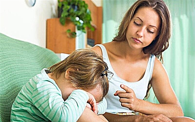 15 tecken på att du är för hård mot ditt barn