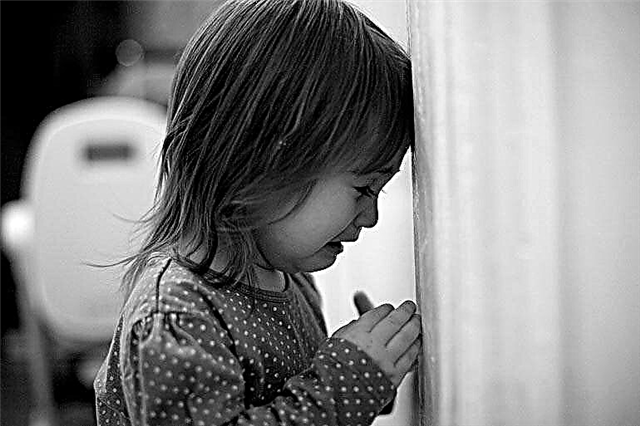 5 napačnih reakcij na otrokove solze