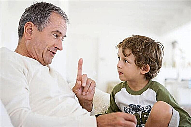 5 lời khuyên khó chịu nhất đối với cha mẹ và cách đối phó với họ