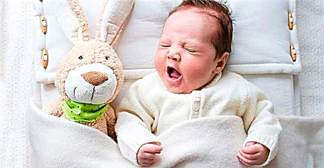 Hvorfor hoster et barn under søvn: 5 vanligste årsaker