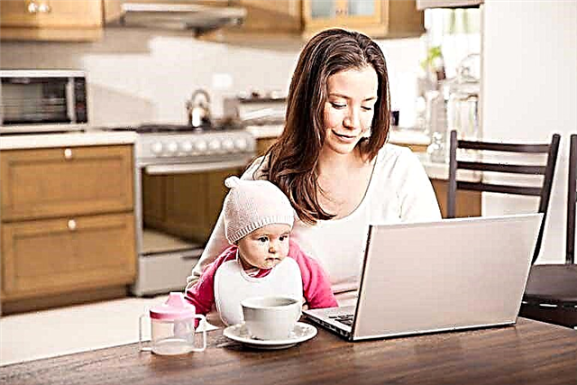 Jak mohou matky na mateřské dovolené skutečně vydělat až 10 tisíc rublů měsíčně psaním komentářů nebo sledováním videí na YouTube
