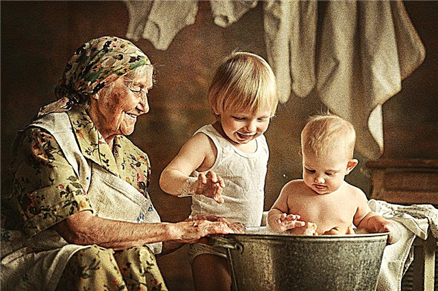 5 чарівних фраз, які знають кращі бабусі